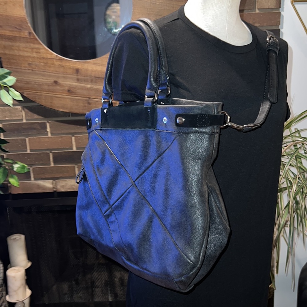 MODA LUXE CROSSBODY BAG!🖤🖤 - Picture 2 of 8